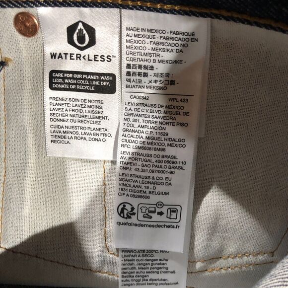 NEW Levi's 501 Original Shrink to Fit Jeans Blue Button Fly Straight Mens 42x32 - Picture 8 of 10